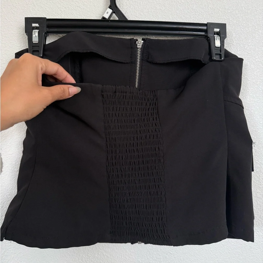 Black Strapless Corset Top Bustier w/ Front Zipper & Utility Pockets - Picture 5 of 7